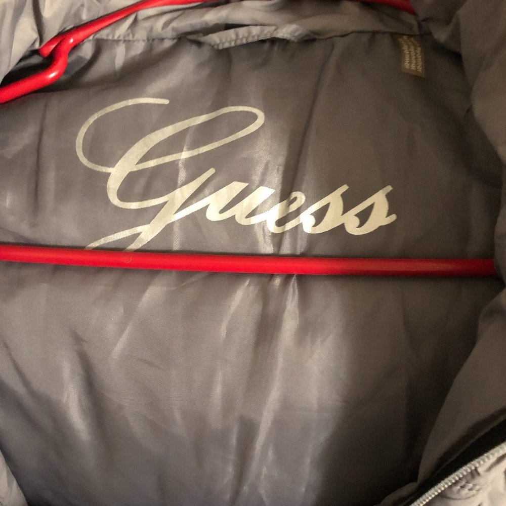GUESS vest - Picture 3 of 3